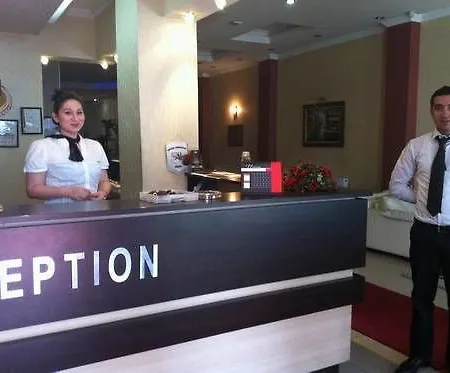 Madi Hotel