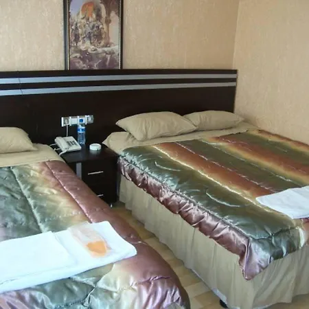 Madi Hotel 3*