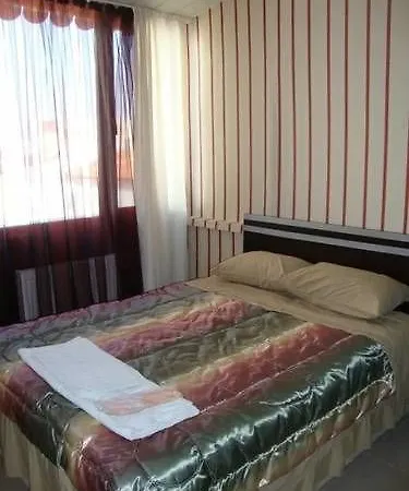 Madi Готель